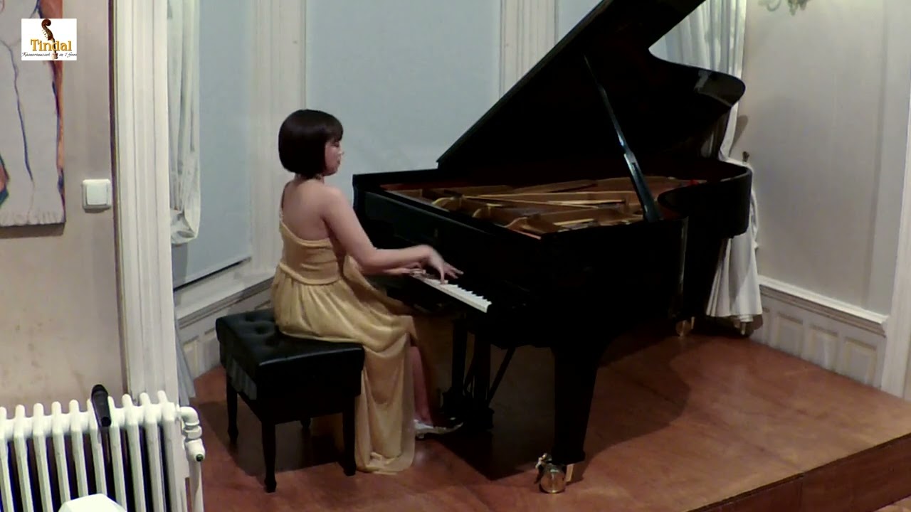 Yukine Kuroki  Pjotr Tsjaikovsky Notenkraker suite Pletnjev Franz Liszt Erlkönig en Ave Maria