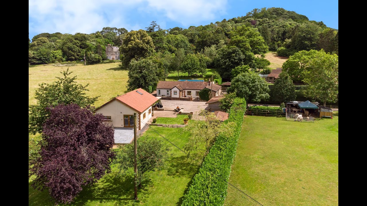 £1.1 Million Converted Stables featuring Alpaca's nr Country Estate | North Somerset | Property Tour
