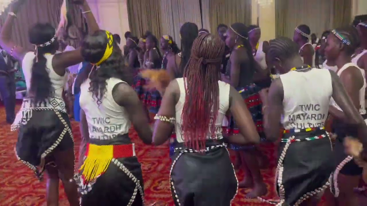 Mayarwa performing in Nairobi 