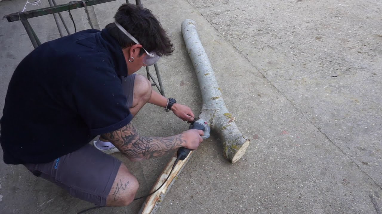 COSTRUISCO UN PORTABOTTIGLIE CON UN TRONCO DI LEGNO CHE VOLEVO BRUCIARE