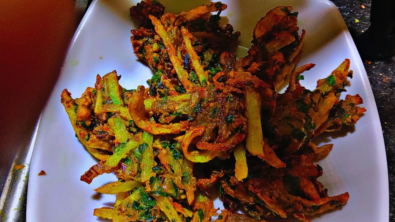 Crispy Pakora Recipe | Barish Special Kurkure Pakoray | Easy Iftar Snack📝 Description