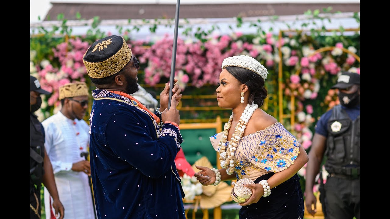 NIGERIA TRADITIONAL WEDDING THAT IS FULL OF FUN (ANDONI BRIDE & IKWERRE GROOM)