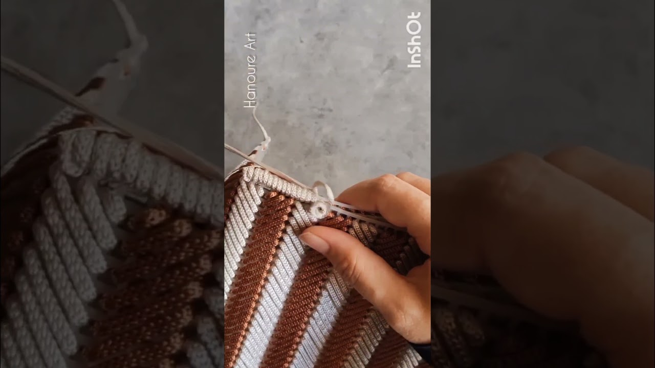 SUPER EASY PLASTIC CANVAS BAG TUTORIAL FOR BEGINNERS #hanoureart #PLASTICBAGS