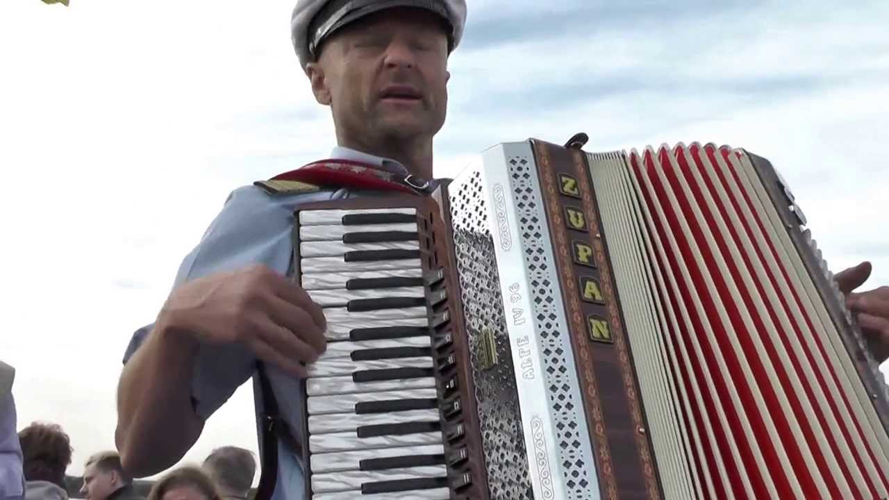 Altmühlsee Fahrgastschiff Kapitän Herbert spielt Schifferklavier & Panoramablick über den Altmühlsee