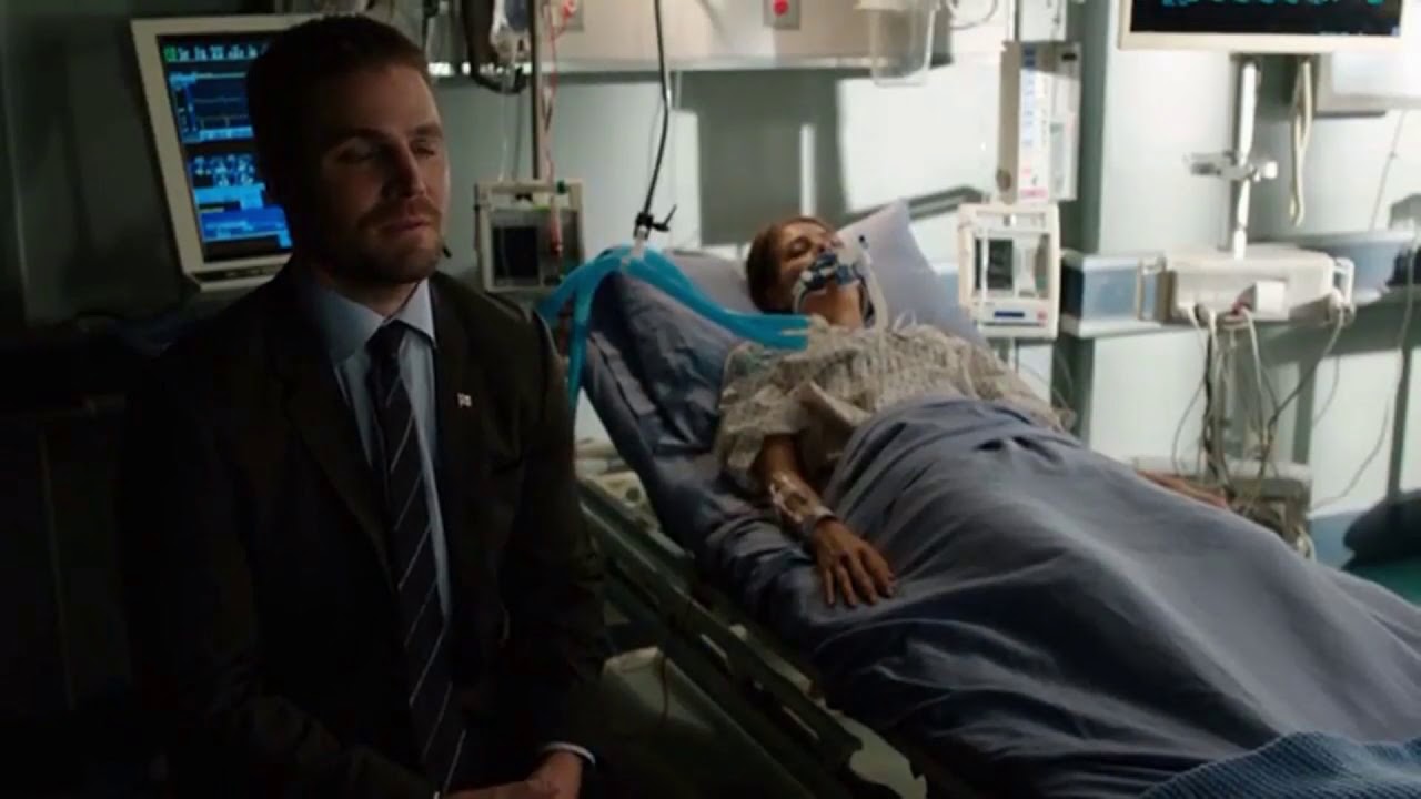 Arrow 6x01 Thea in coma and Slade leaves to find his son