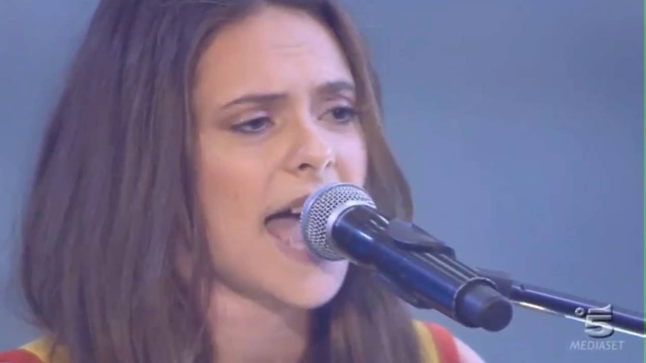 Francesca Michielin   Un cuore in due Coca Cola Summer Festival - Acoustic Version - 24 06 16