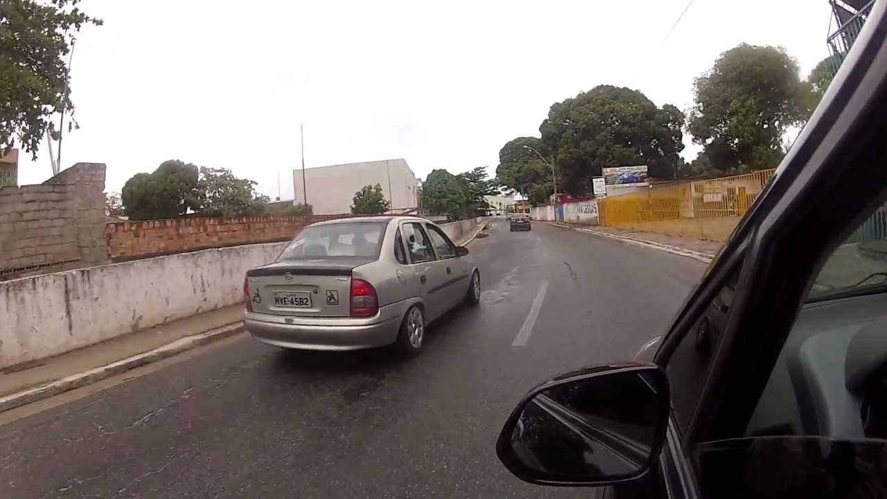 Corsa Classic rebaixado quicando.