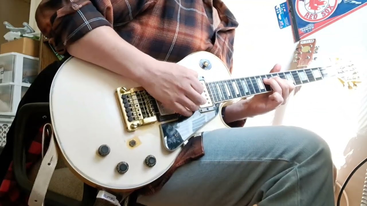 Blues with a modded MXR Distortion III