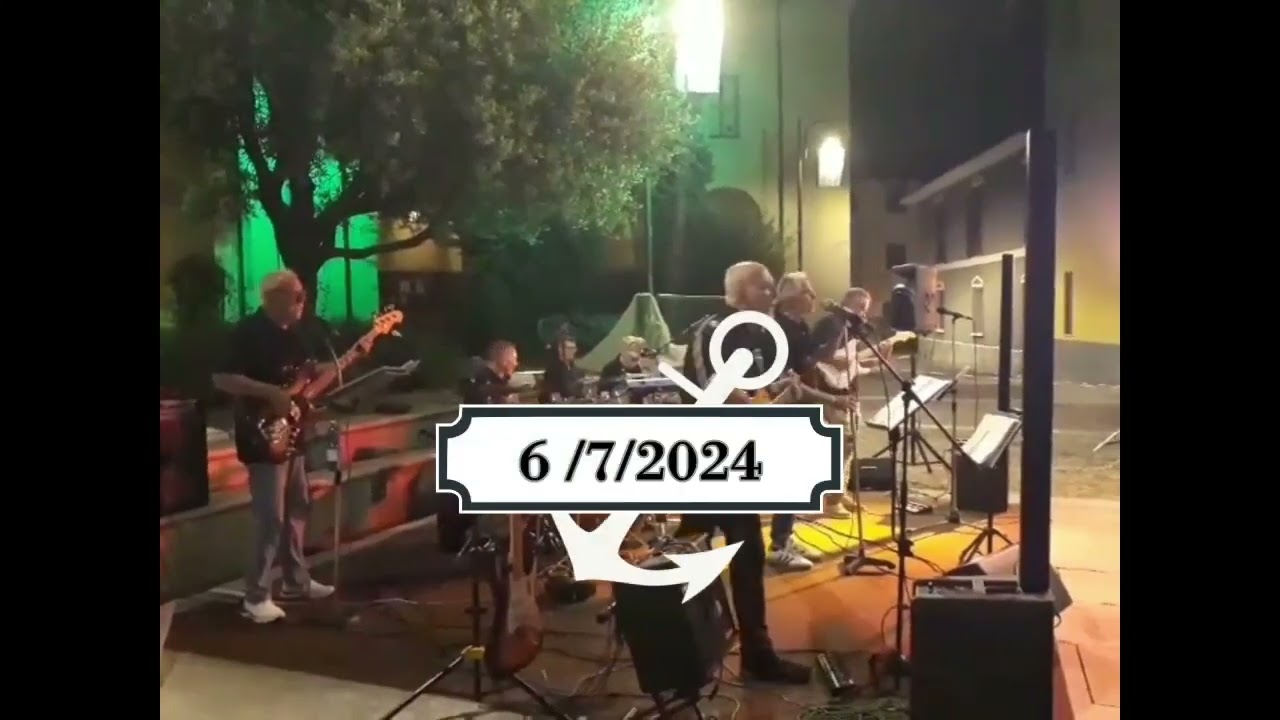 Fuoridalmondo short english mix