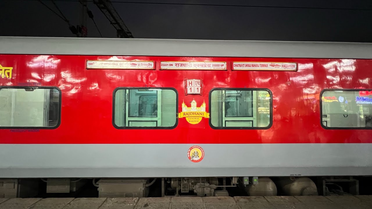 My First time in a Rajdhani Express FIRST AC - Journey Experience