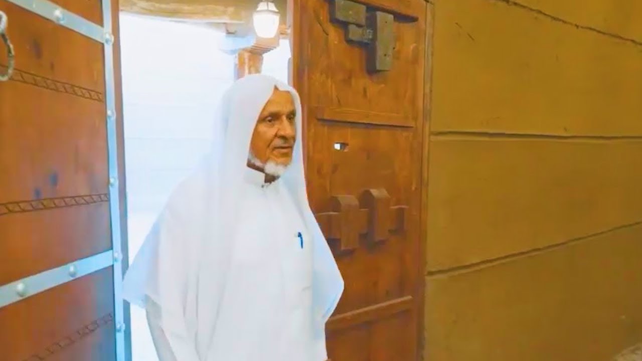 ذكريات .. زيارة الشيخ أحمد خليل شاهين لمدينة خميس مشيط بالمملكة العربية السعودية بعد 49 عام