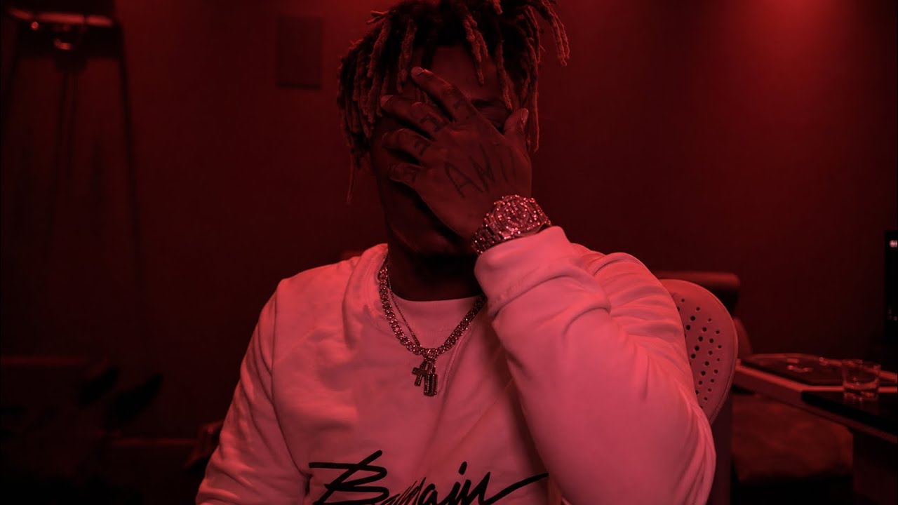 Juice Wrld - Smith & Wesson ( Lyrics )