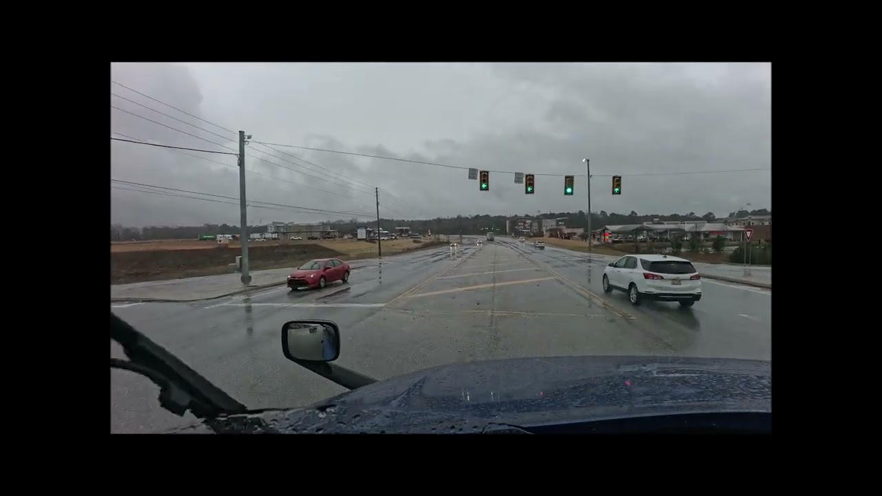 Truck drivers, should I follow the sign or the lines?