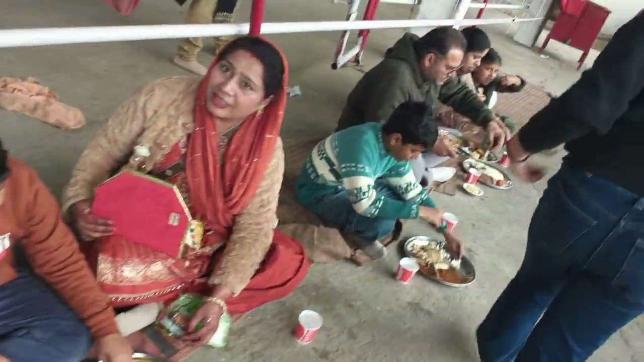 Jhiri mei Bhandara Bua Bawa