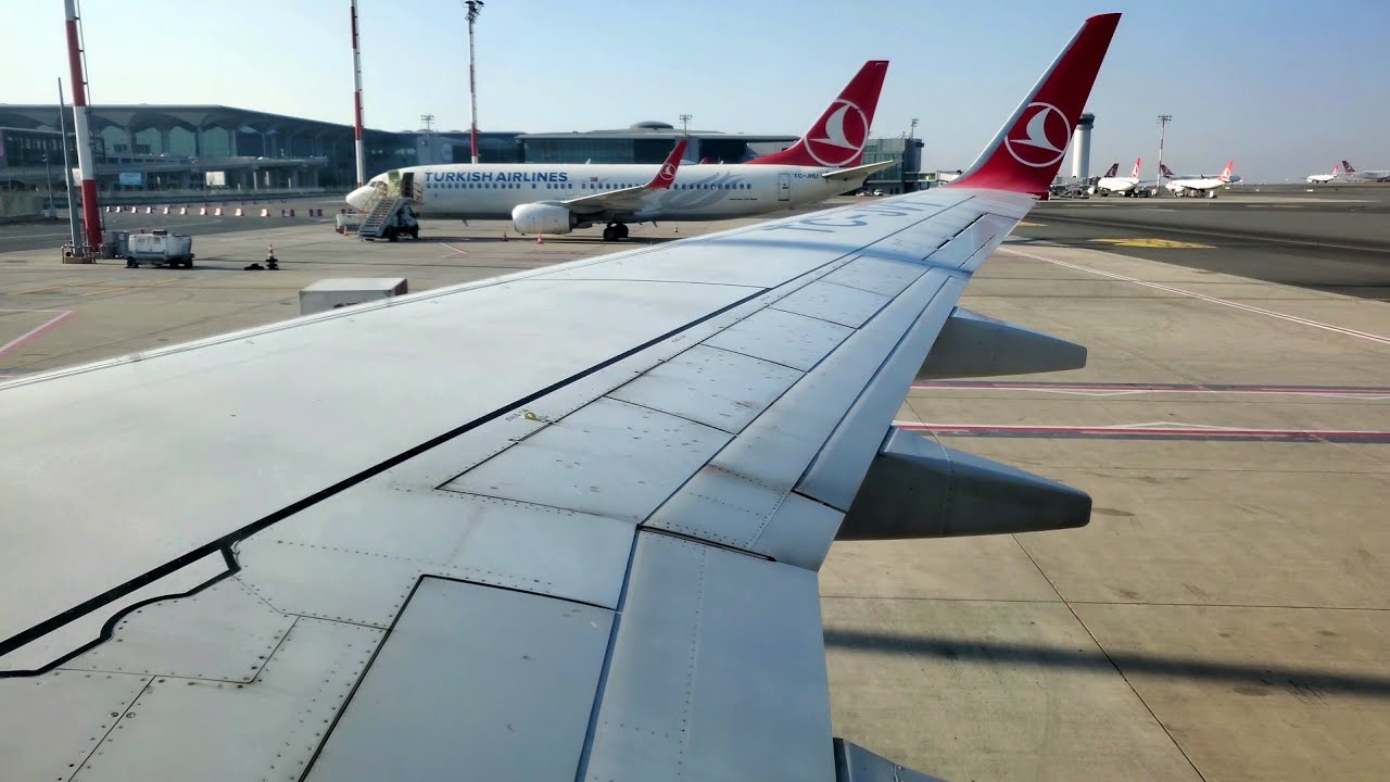 Departure Taxi at Istanbul Airport | 737-800