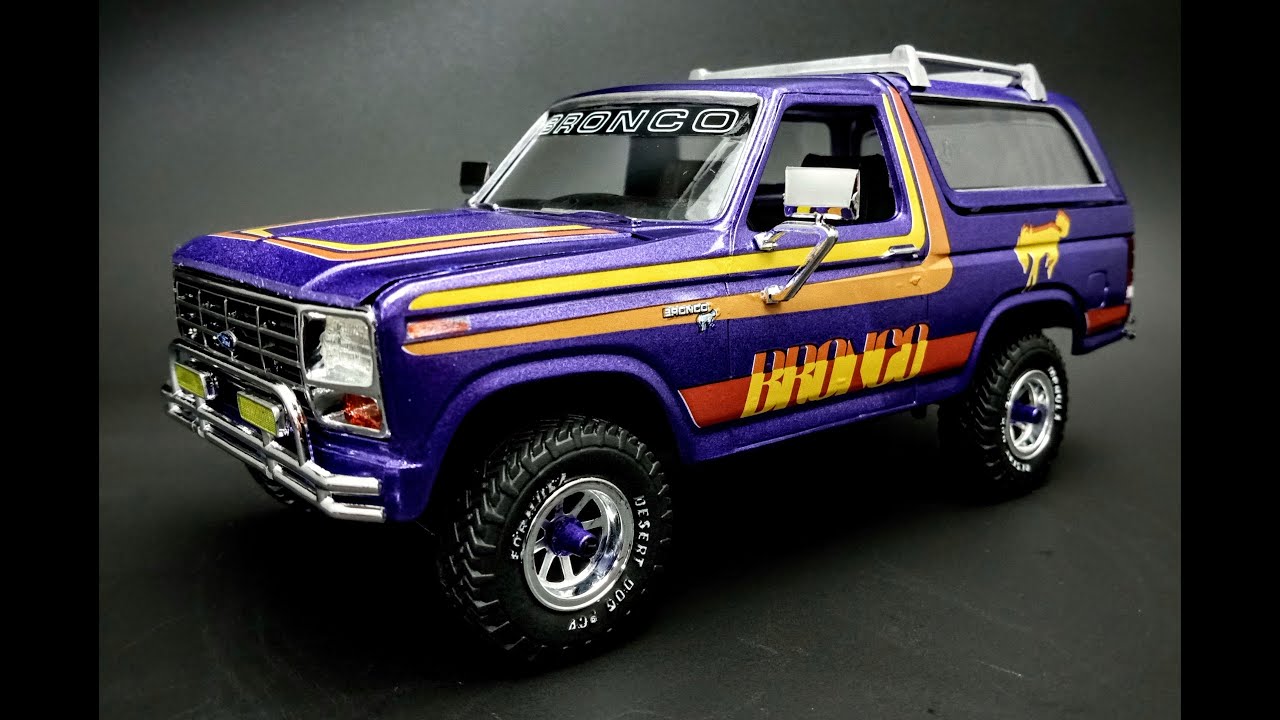 1982 Ford Bronco SUV V8 4x4 1/25 Scale Model Kit Build How To Assemble Paint Decal Letter Tires