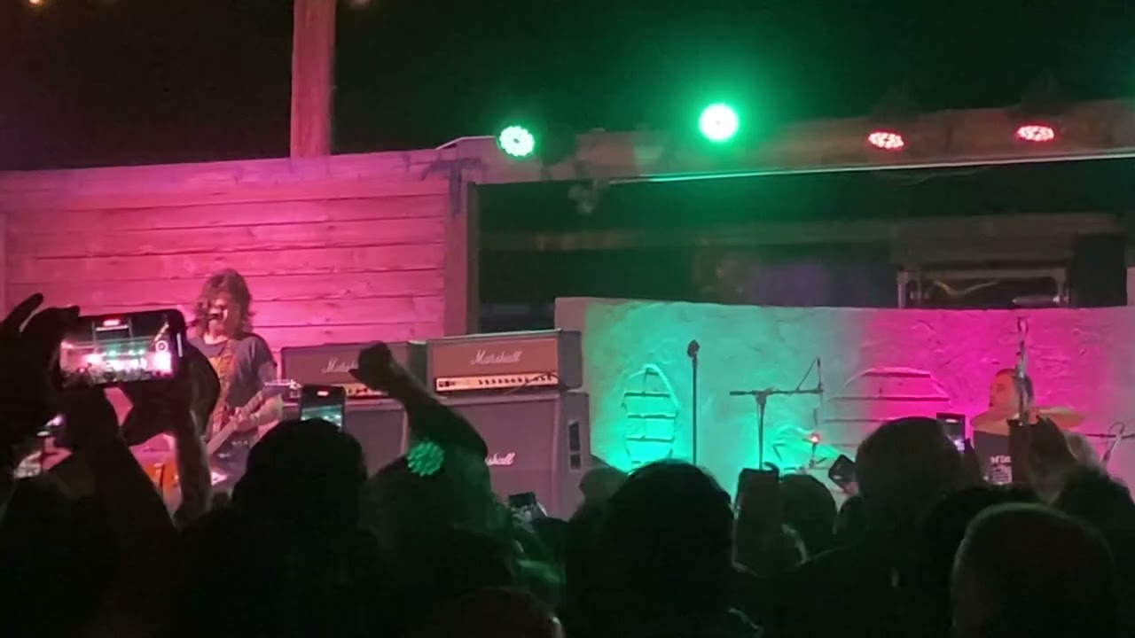 Amyl And The Sniffers-Pappi & Harriet’s October 14,2023