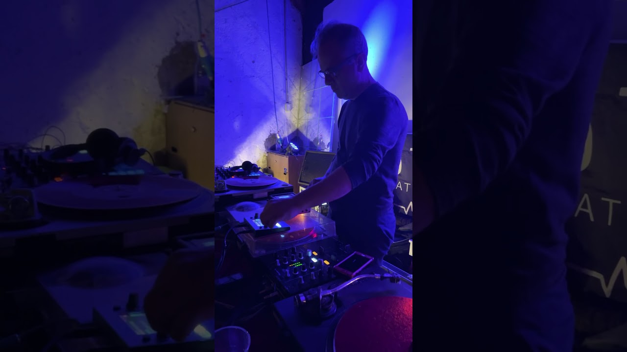 TonyLight Live @torchiera 11.05.2024 #synth #electronicmusic #synthesizer #music #beatmaking #8bit