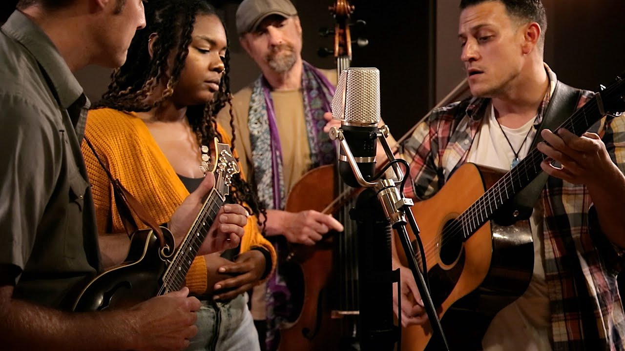 Dave Eggar & Bristol Lightning - Full Session | Paste