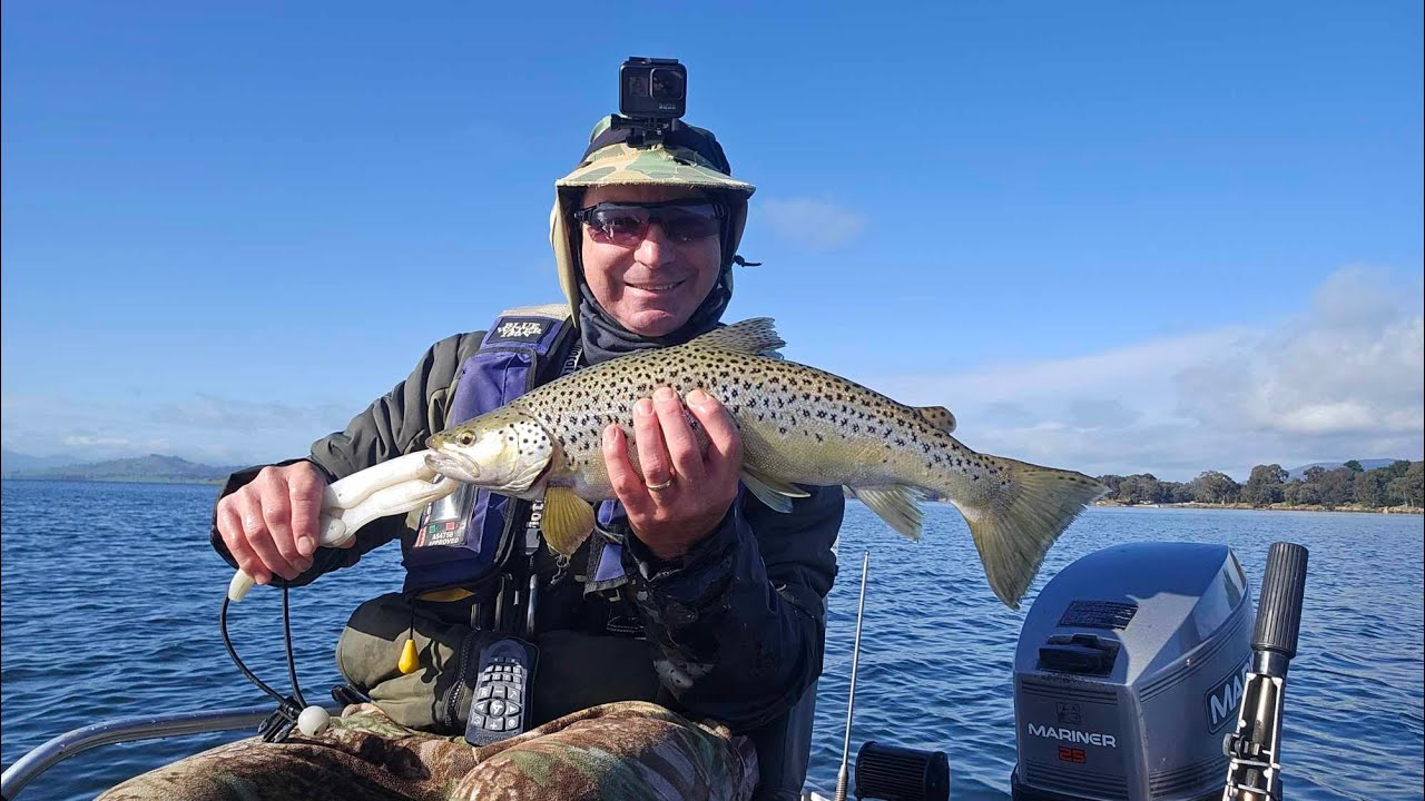 Lake Hume Trolling For Trout With Homemade Downriggers 13/10/2023