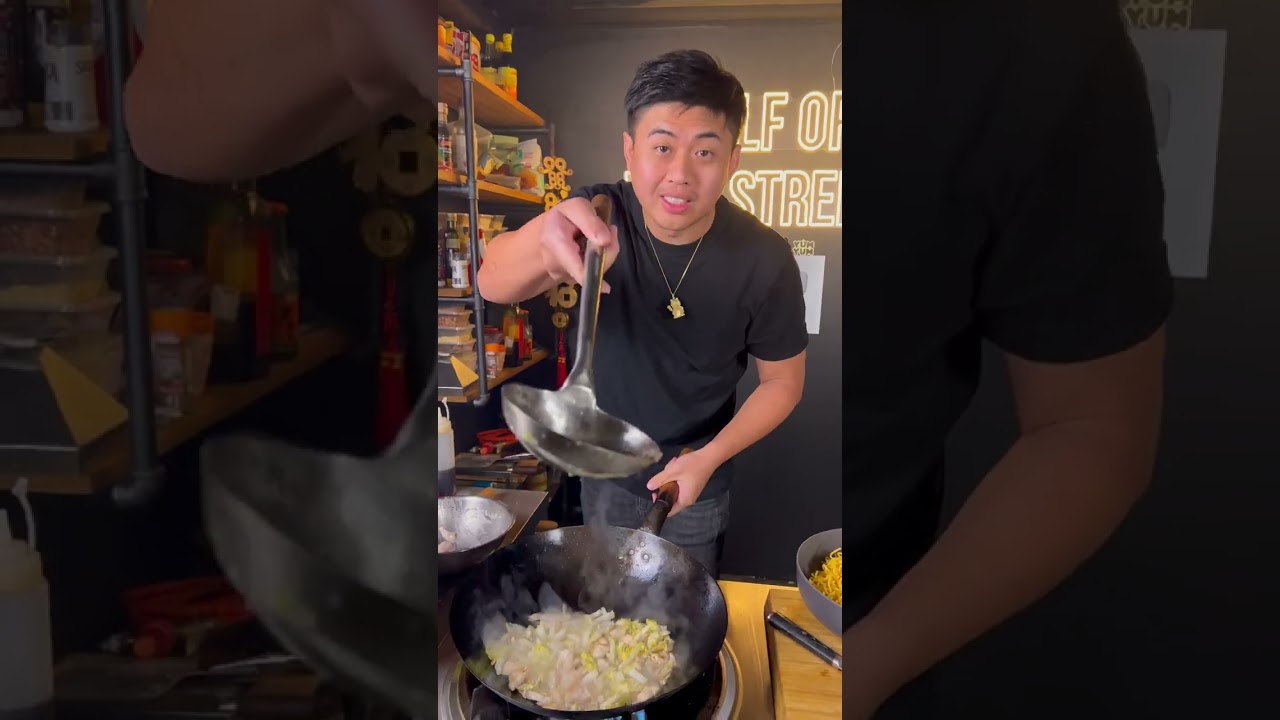 HOKKIEN NOODLES FAST AND EASY #shorts