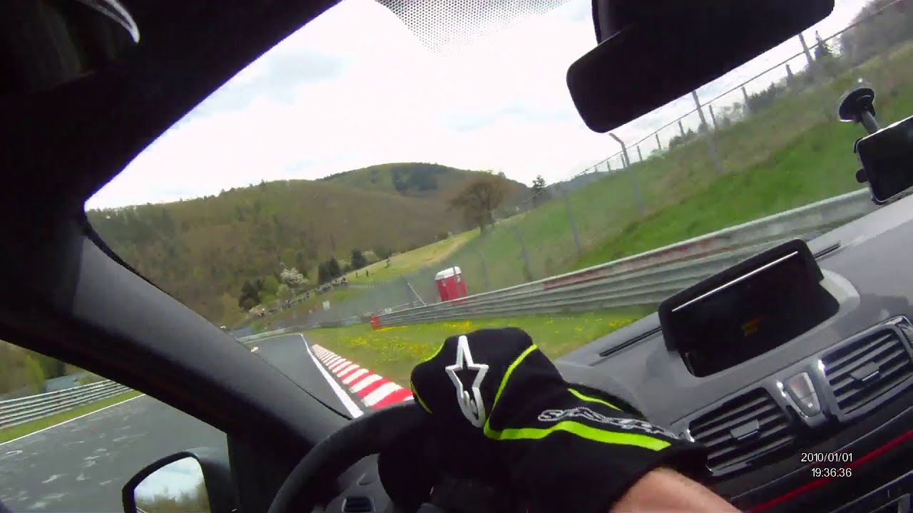 Renault Megane RS Heavy Crash Unfall Nordschleife 02.05.2015 onboard