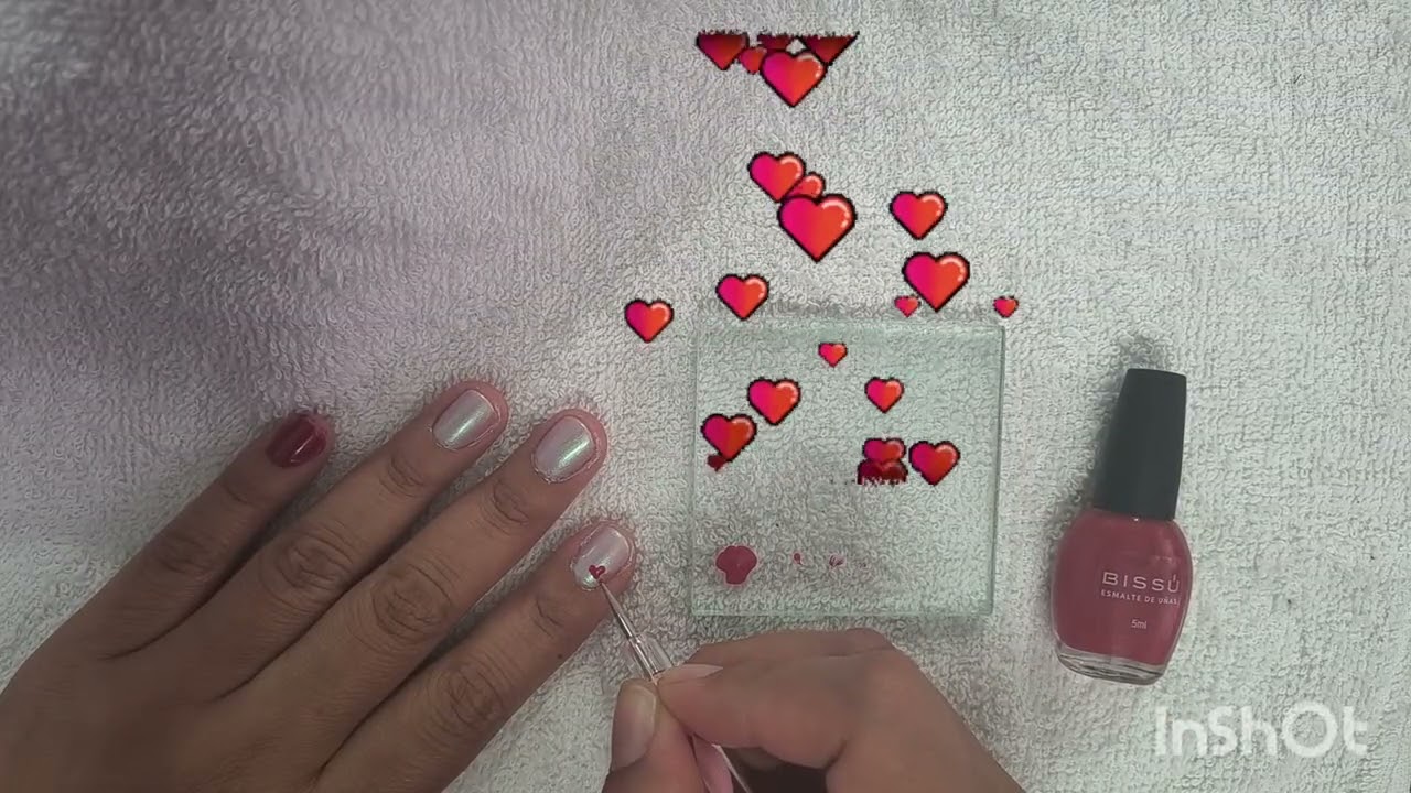 Diseño de uñas fácil para este 14 de febrero.