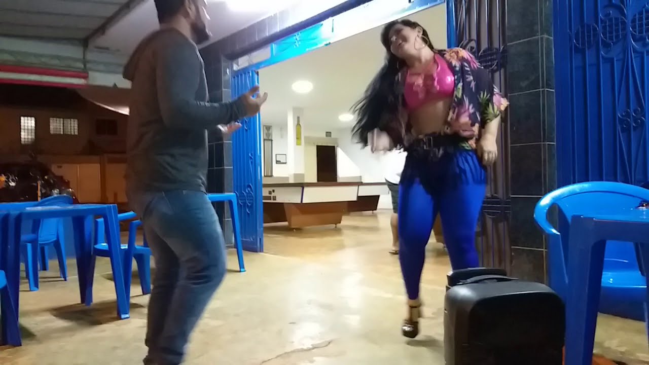 VEM PRO VEIO VEM DANÇA UM FORRÓZINHO