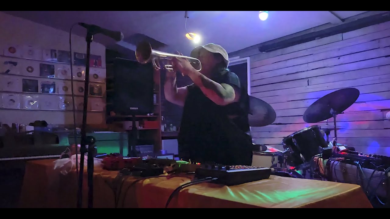 jaimie branch - solo set - at Record Shop - July 2 2022