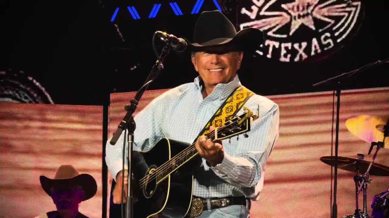 George Strait - Luckenbach, TX/Foxborough, MA/June 2025