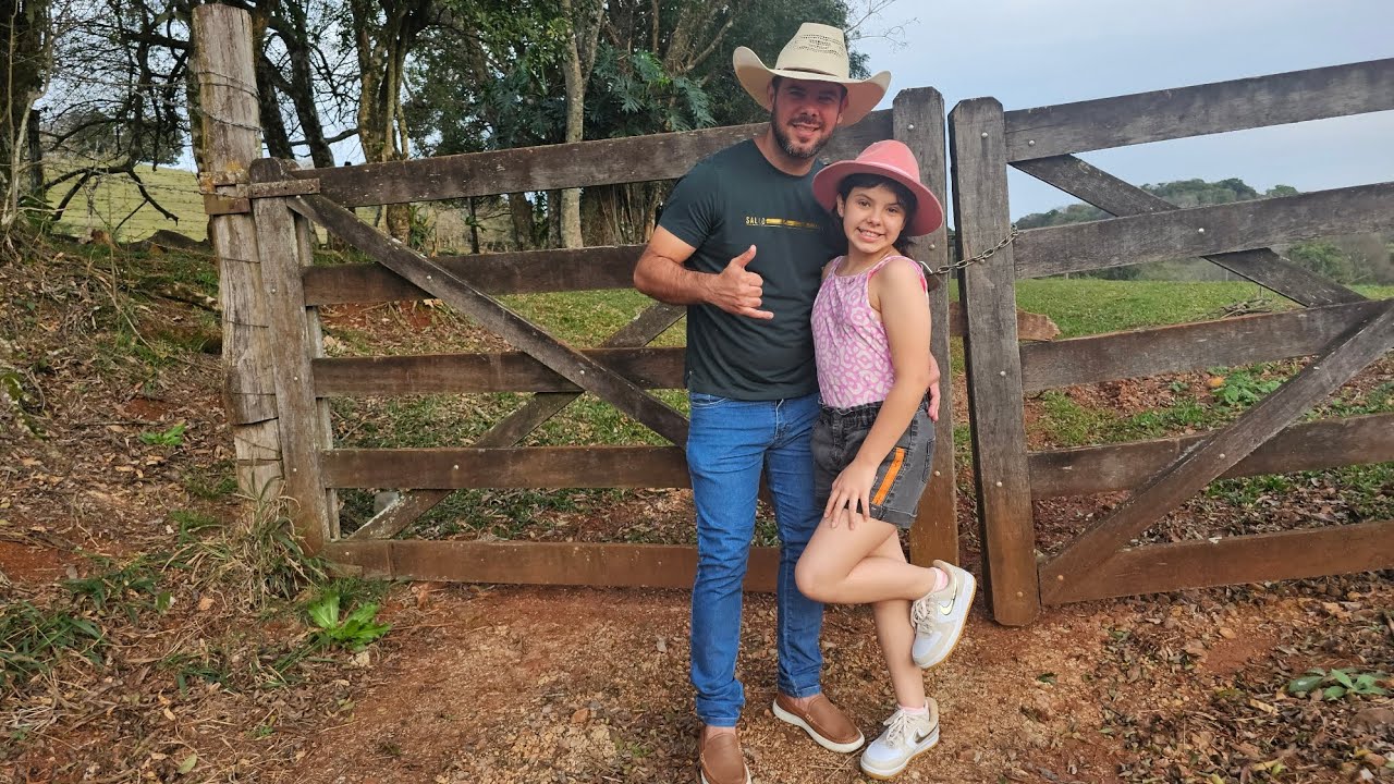 Velha Porteira /Alessandra Pasa e Roni Pasa/ Lourenço e Lourival 