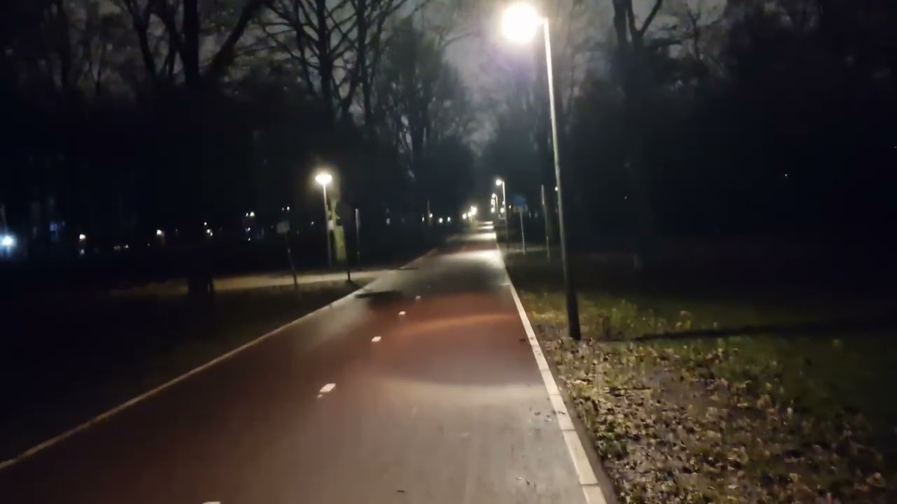 Group Training at 10K Pace 🏃‍♂️ | Learning to Run Light & Strong