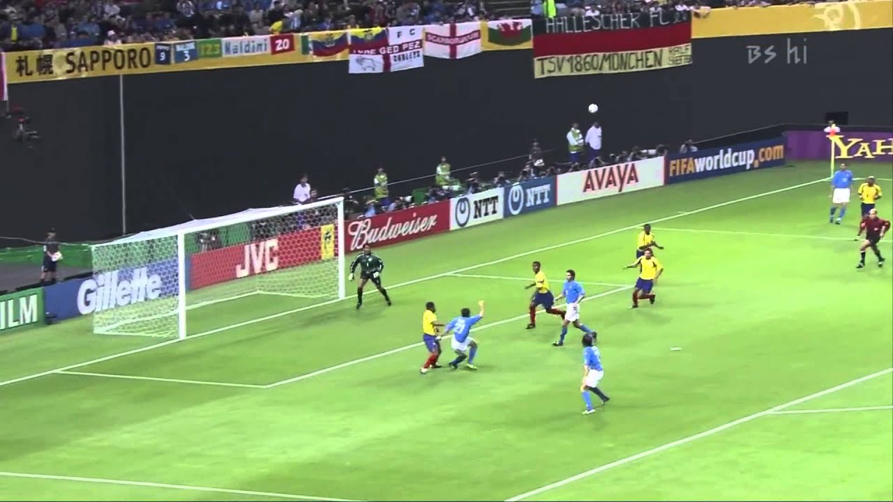 Francesco Totti vs Ecuador ( World Cup 2002 )