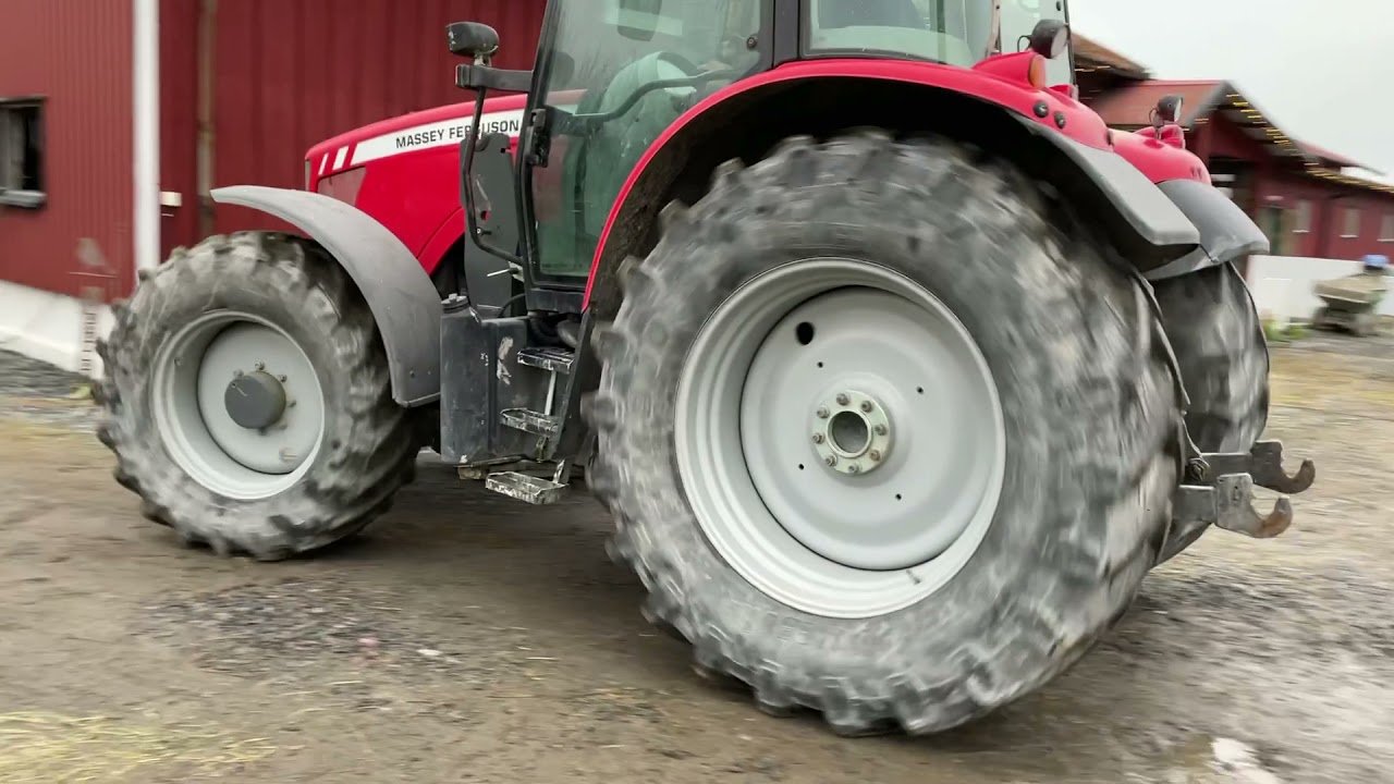 Köp Traktor Massey Ferguson DH MF 6470 på Klaravik