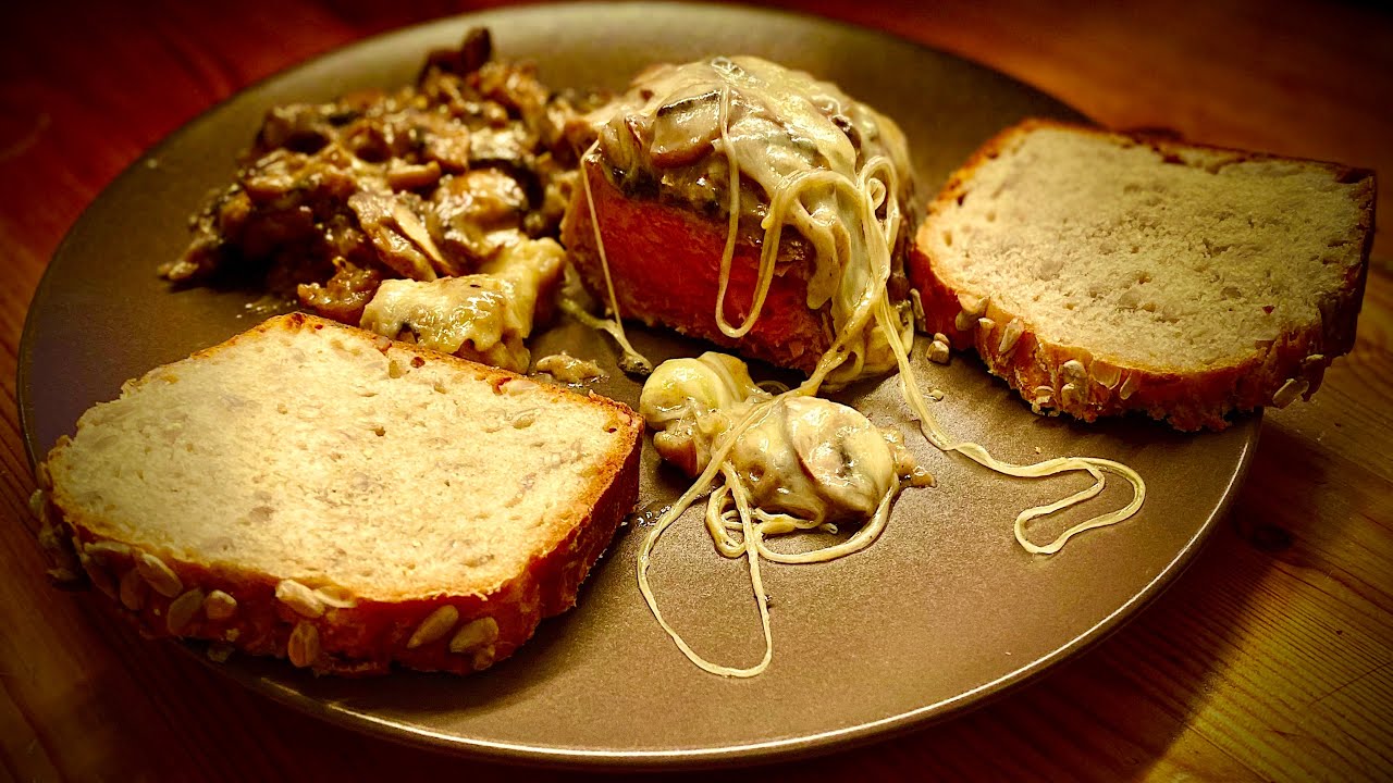 Rindersteak mit Champignons & Mozzarella &uuml;berbacken Rumpsteak Rezept