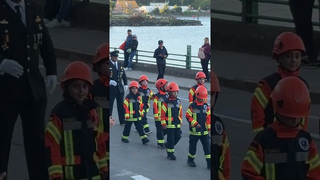 Desfile Bomberos en Puerto Varas -Chile