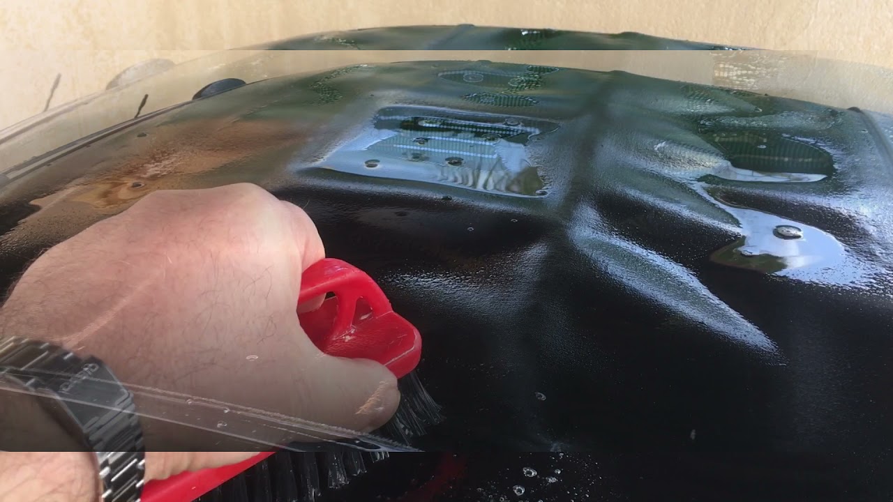 Soft top maintenance