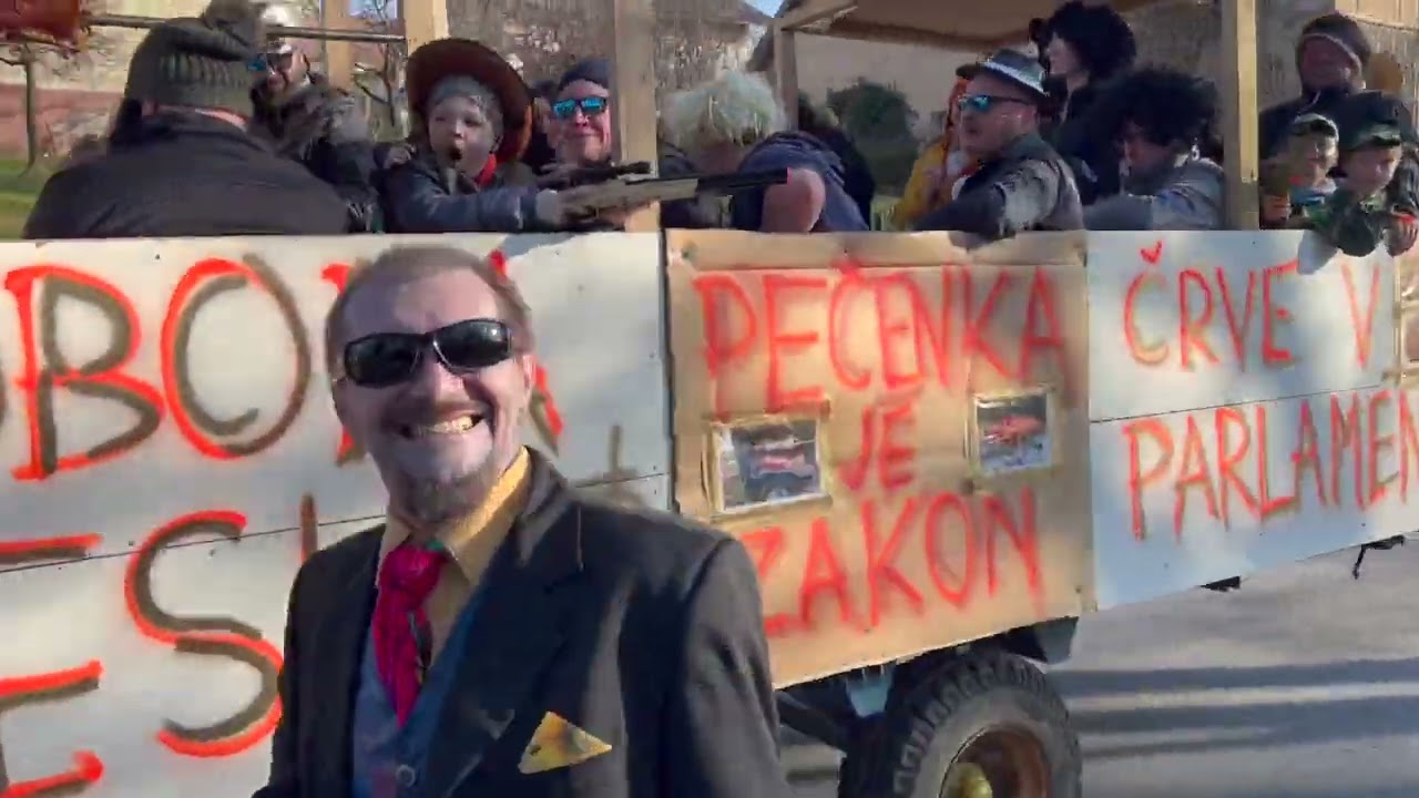 Pustno društvo Presta, pustna povorka v Črnomlju, 19. februar 2023.