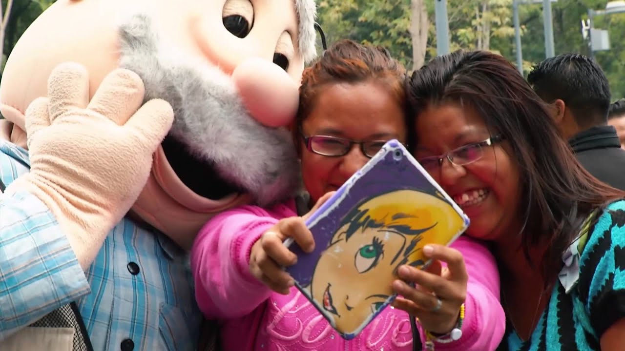 La sonrisa la mejor medicina - Farmacias Similares