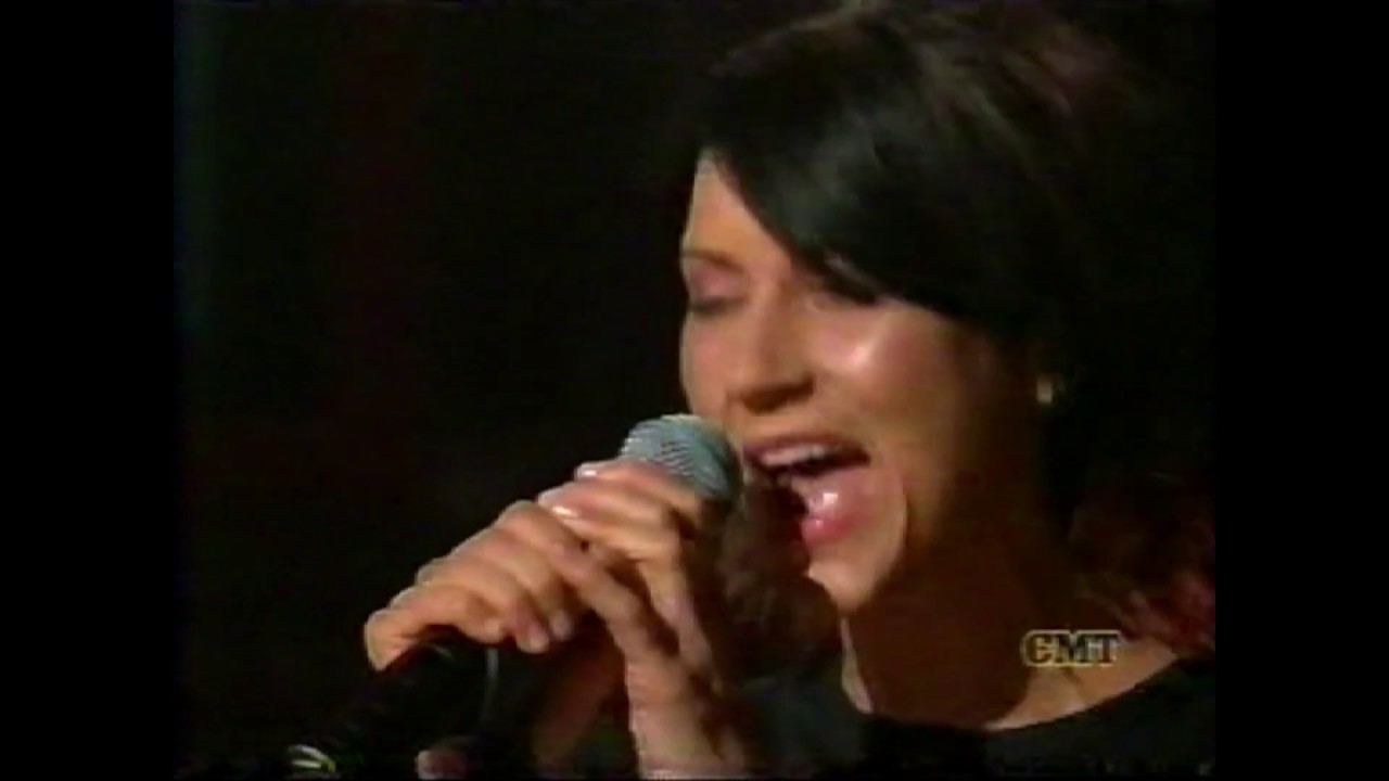 SheDAISY mini concert 2004