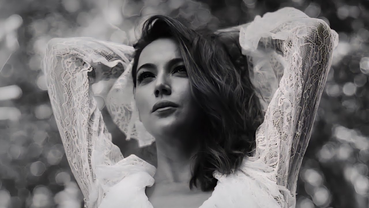Valeria Gastaldi - Sigo Recordándote (Official Audio)