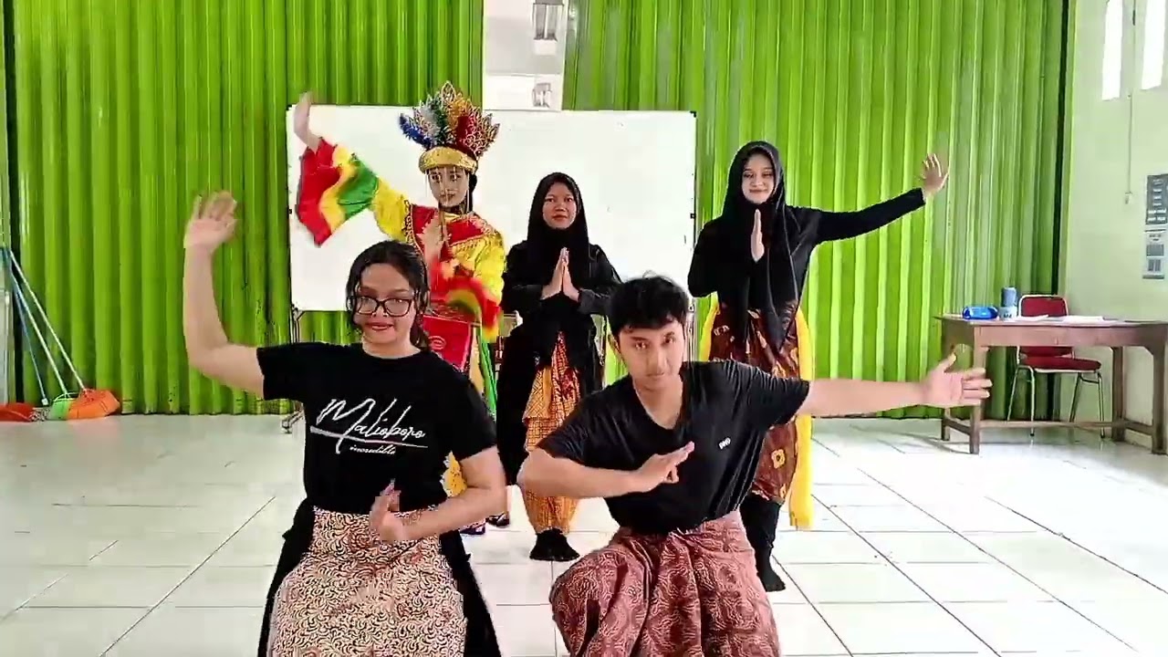 PROJECT KOLABORASI BUDAYA PENDIDIKAN PANCASILA|| KELOMPOK 4,TARIAN KINCIR KINCIR DAN LAGU SOLERAM