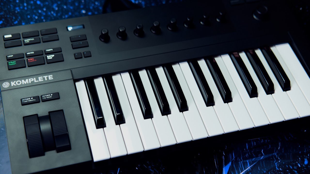 Komplete Kontrol A25 - Review and Demo
