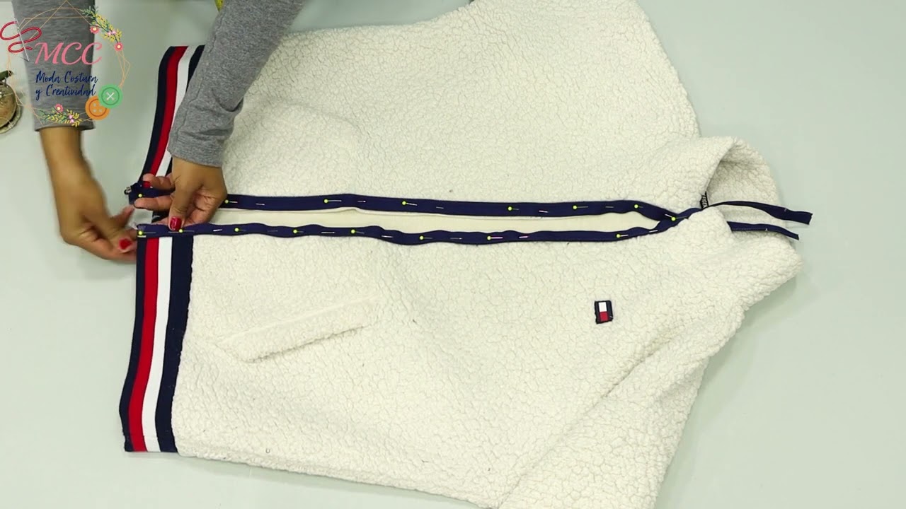Transforma una sudadera en chaqueta/Turn a sweatshirt into a jacket