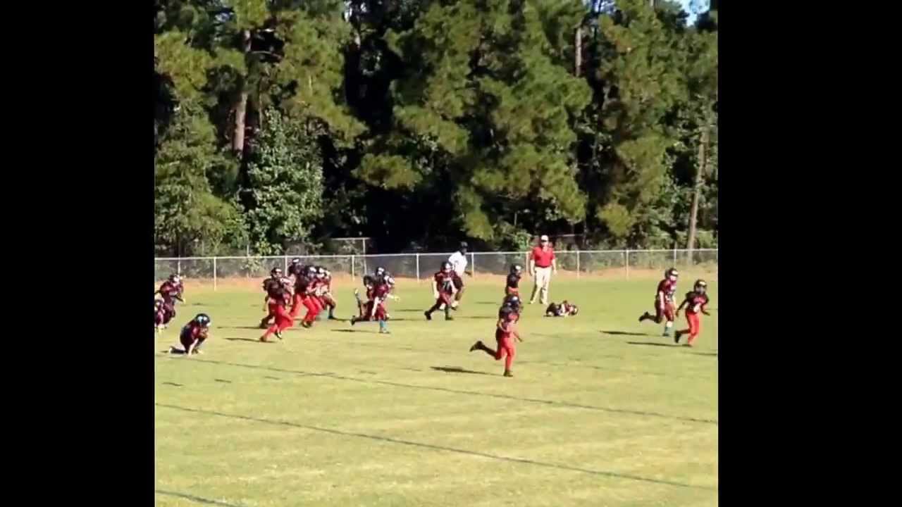Brandyn Hillman running the ball
