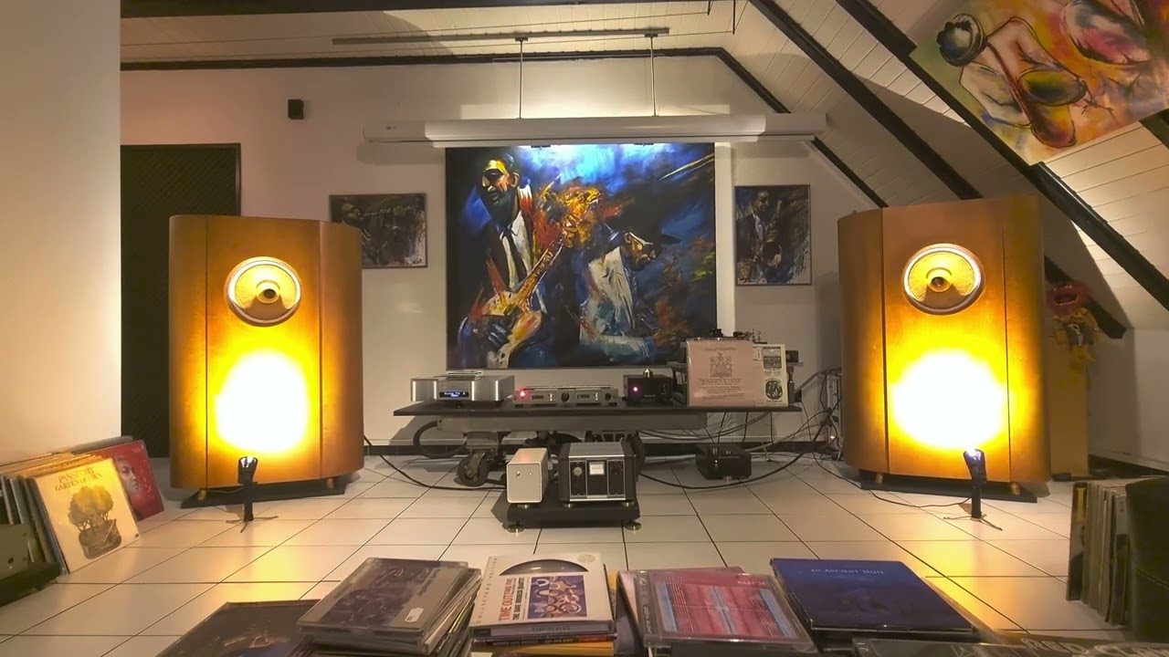 Thorens TD 124 MK2 , Tubeguru WV2, Siemens V72, Klangfilm KL-V251, Atelier Rullit 12 Zoll.