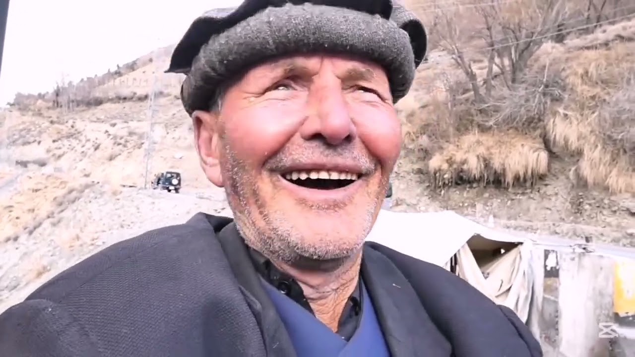 82 Years Chitrali Old Baba Talking About His ChildHood And old Chitral | Khawja Gul ( Sadar Bap ) 