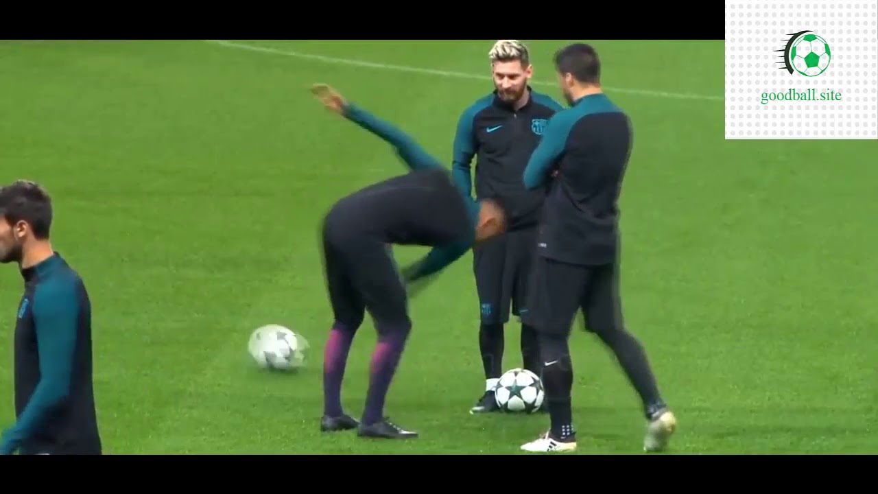 Amazing Football Skills Comedy Football Bizzare, Funny Skills, Bloopers - amazing footbal skill 2017