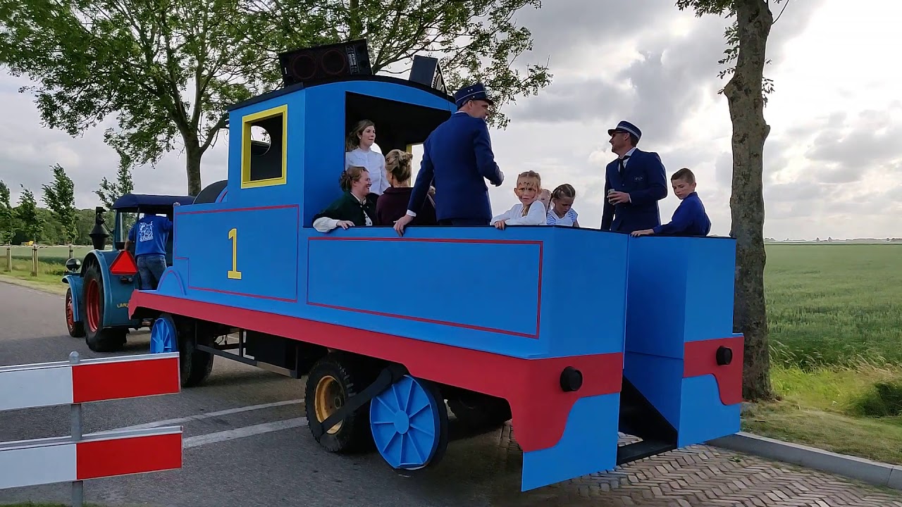 Dorpsfeest Morra Lioessens zaterdagavond optocht #3