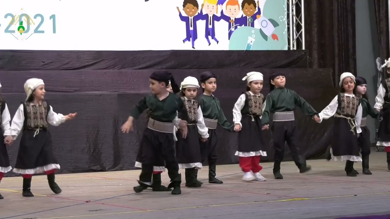الدبكة الفلسطينية - فلسطين أنت الروح من حفل تخريج أطفال روضة سنابل الفوج الثالث عشر 2021 - 2022